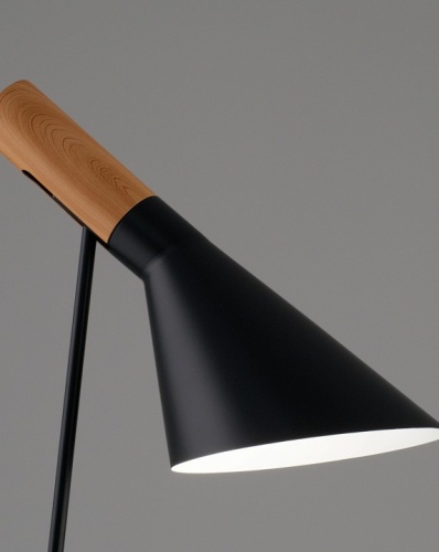 Настольная лампа офисная Moderli Turin V11333-1T в Нижнем Новгороде фото 2