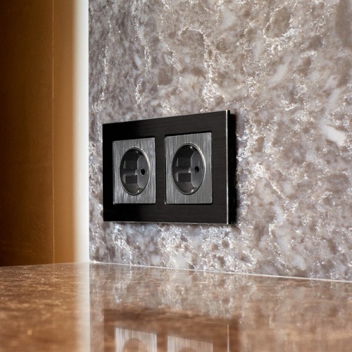 Розетка с заземлением и со шторками, без рамки Werkel графит рифленый W1171104 в Нижнем Новгороде фото 5