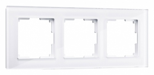 Рамка на 3 поста Werkel Favorit (белый) W0031101 в Нижнем Новгороде