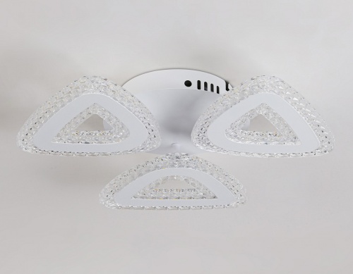 Потолочная люстра Ambrella Light FA FA4018 в Нижнем Новгороде фото 3