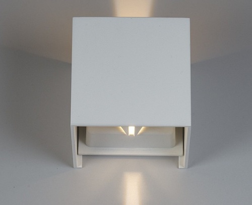 Накладной светильник Italline IT01-A310 IT01-A310 white в Арзамасе фото 4