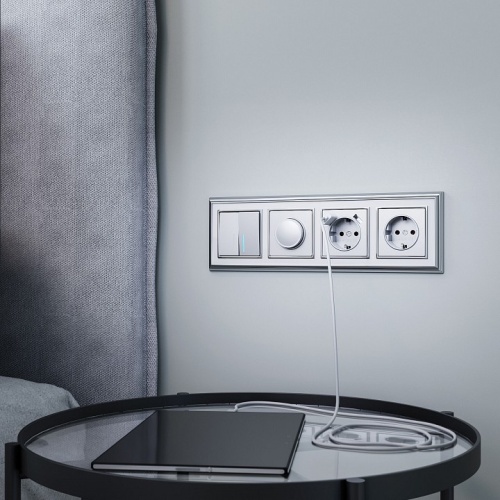 Розетка с заземлением и со шторкой и 2хUSB, без рамки Werkel  W1171506 в Нижнем Новгороде фото 2