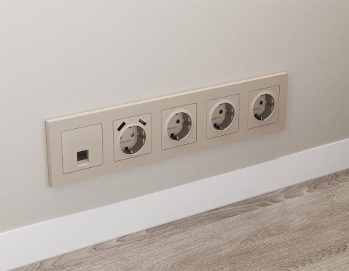 Розетка Ethernet RJ-45 и со шторками, без рамки Ambrella Volt ALFA MA372005 в Нижнем Новгороде фото 2