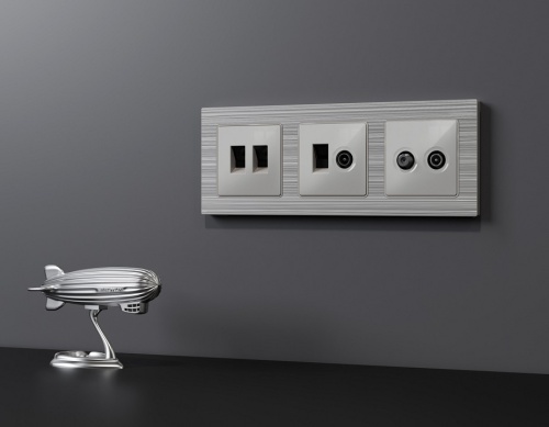 Накладка для ТВ-розетки и RJ-11 или RJ-45 Ambrella Volt ALFA AP4125 в Нижнем Новгороде фото 2