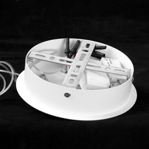 Подвесная люстра Lussole Gilbert LSP-7316 в Нижнем Новгороде фото 2