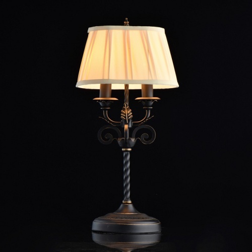 Настольная лампа декоративная Chiaro Виктория 1 401030702 в Петровом Вале фото 6