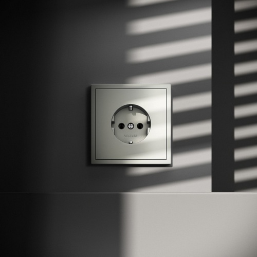 Розетка с заземлением, без рамки Voltum S70 VLS040105 в Нижнем Новгороде фото 7