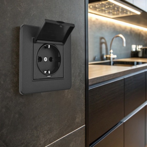 Розетка с заземлением и шторкой, с крышкой Arte Milano SET16-1 SET16-1-41-1 black в Нижнем Новгороде фото 2