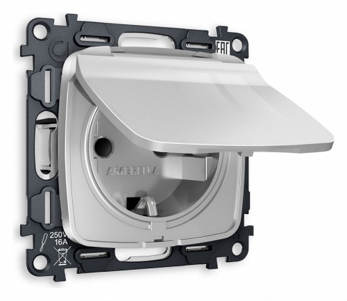 Розетка влагозащищенная с заземлением и со шторкой, без рамки с крышкой Ambrella Volt OMEGA MO408010 в Нижнем Новгороде