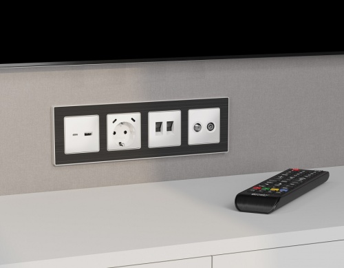 Накладка для розетки с заземлением и со шторками и 2хUSB type С Ambrella Volt ALFA AP1305 в Нижнем Новгороде фото 2