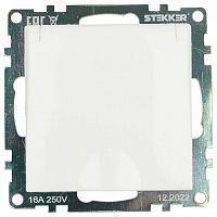 Розетка с заземлением и со шторкой, без рамки с крышкой Stekker Катрин 39302 в Нижнем Новгороде