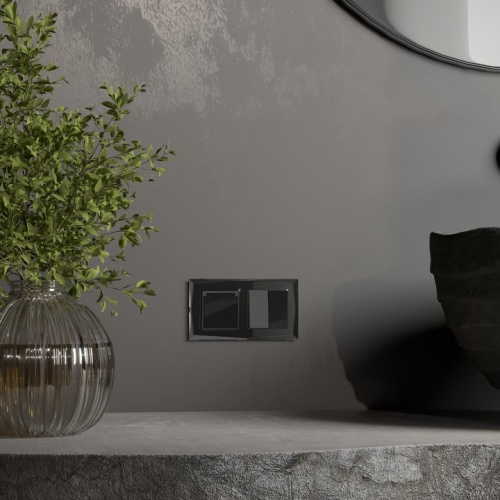 Розетка влагозащищенная с заземлением и со шторками, без рамки с крышкой Werkel черный акрил W1171248 в Нижнем Новгороде фото 3