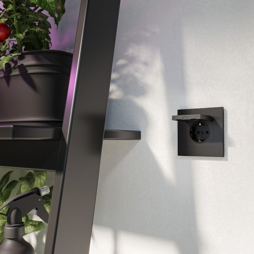 Розетка влагозащищенная с заземлением и со шторкой с крышкой Werkel Werkel W1171208 в Нижнем Новгороде фото 3