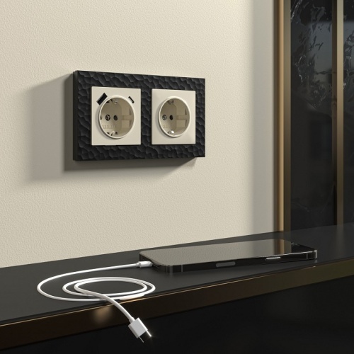 Розетка с заземлением и со шторками и 2хUSB, без рамки Werkel слоновая кость W1171703 в Нижнем Новгороде фото 3
