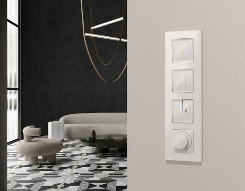 Выключатель самовозвратный одноклавишный с подсветкой, без рамки Ambrella Volt MA MA102050 в Нижнем Новгороде фото 3