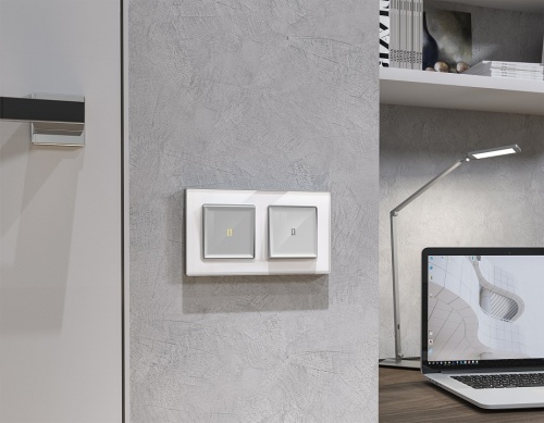 Выключатель самовозвратный одноклавишный с подсветкой, без рамки Ambrella Volt MA MA402050 в Нижнем Новгороде фото 4