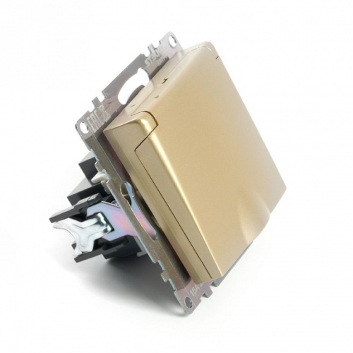 Розетка с заземлением и со шторкой, без рамки с крышкой Stekker Катрин 49222 в Нижнем Новгороде фото 3