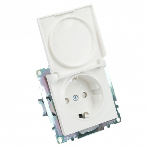 Розетка с заземлением и со шторкой, без рамки с крышкой Stekker Катрин 39302 в Нижнем Новгороде фото 3