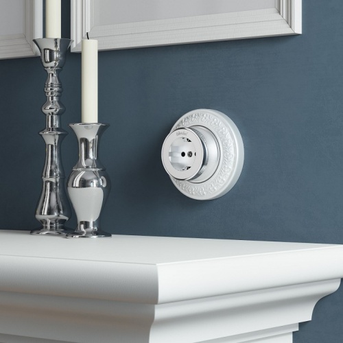 Розетка с заземлением Werkel Vintage (серебро матовый/хром) W5871054 в Нижнем Новгороде фото 2