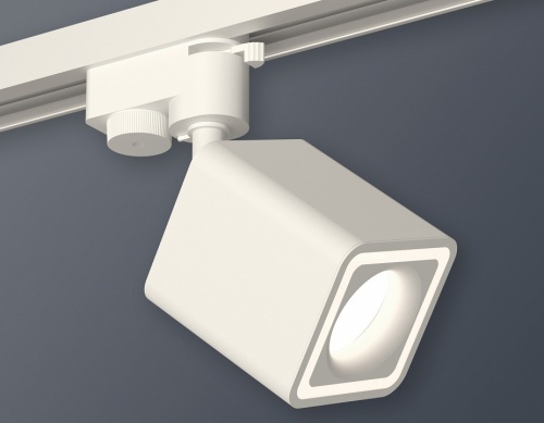 Светильник на штанге Ambrella Light XT XT7812020 в Нижнем Новгороде фото 3