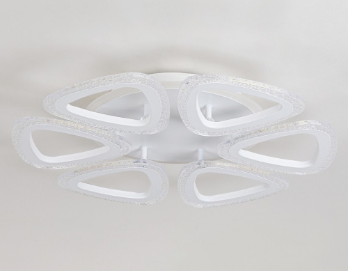 Потолочная люстра Ambrella Light FA FA4518 в Нижнем Новгороде фото 3