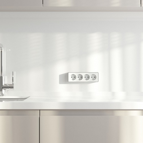 Розетка четверная с заземлением и со шторками Werkel Gallant W5072210 в Нижнем Новгороде фото 2