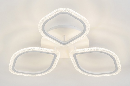 Потолочная люстра Escada Bubble 10251/3LED в Нижнем Новгороде фото 2