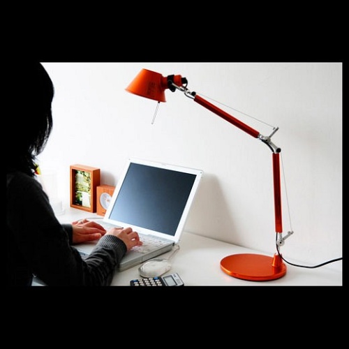 Настольная лампа офисная Artemide  A011860 в Нижнем Новгороде фото 7