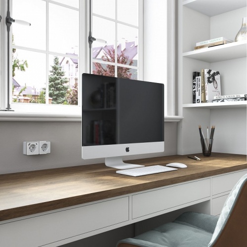 Розетка с заземлением и со шторками и USB Werkel Gallant (белая) W5071701 в Нижнем Новгороде фото 3