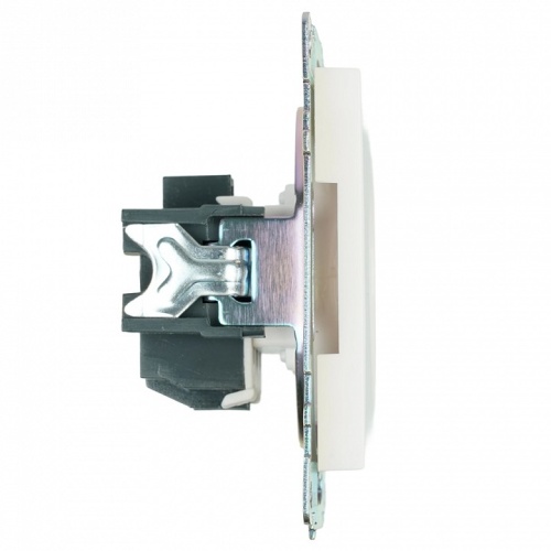 Розетка без заземления и со шторкой, без рамки Stekker Катрин 39303 в Нижнем Новгороде фото 4